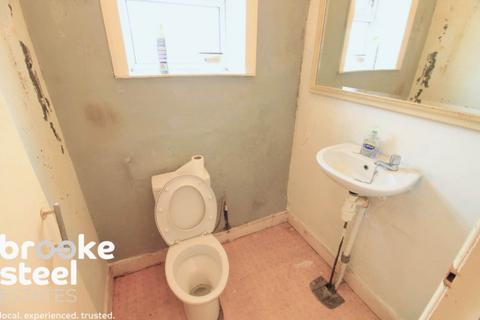 2 bedroom terraced house for sale, Rochdale Road, Bacup