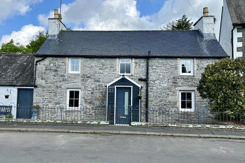 Roselea, 23 Main Street, Twynholm, Kirkcudbright, DG6 4NT