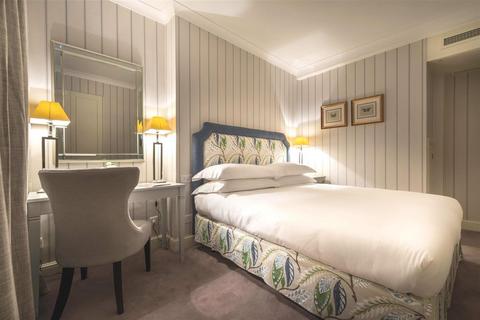 2 bedroom flat to rent, THE CAPITAL APARTMENTS, BASIL STREET, London, SW3