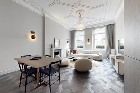 2 bedroom flat for sale, CHESHAM PLACE, London, SW1X