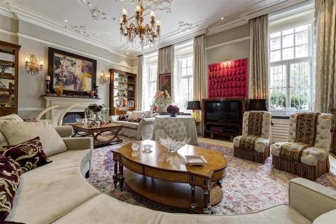 2 bedroom flat for sale, ALBERT COURT, PRINCE CONSORT ROAD, London, SW7