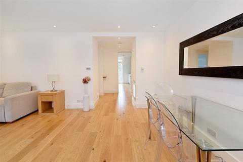 1 bedroom flat for sale, HANS ROAD, London, SW3