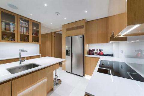 3 bedroom flat to rent, UPPER GROSVENOR STREET, London, W1K