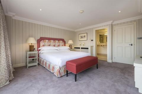 3 bedroom flat to rent, THE CAPITAL APARTMENTS, BASIL STREET, London, SW3