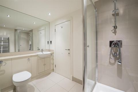 2 bedroom flat to rent, PELHAM COURT, FULHAM ROAD, London, SW3