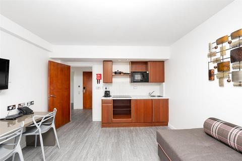 2 bedroom flat to rent, ROLAND HOUSE, ROLAND GARDENS, London, SW7