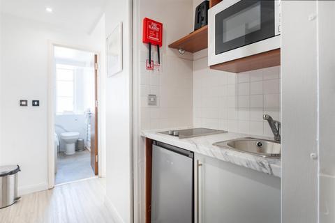 1 bedroom flat to rent, ROLAND HOUSE, ROLAND GARDENS, London, SW7