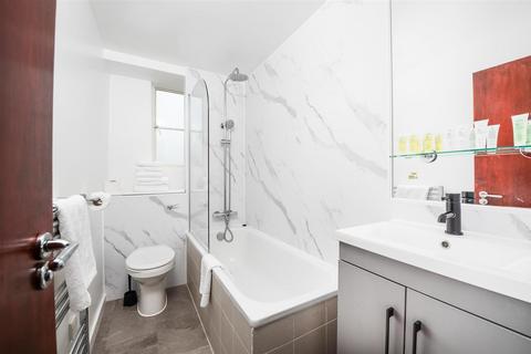 1 bedroom flat to rent, ROLAND HOUSE, ROLAND GARDENS, London, SW7