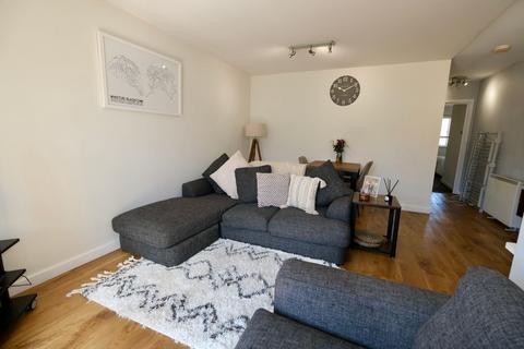 2 bedroom apartment for sale, Patriotic Street, Jersey JE2