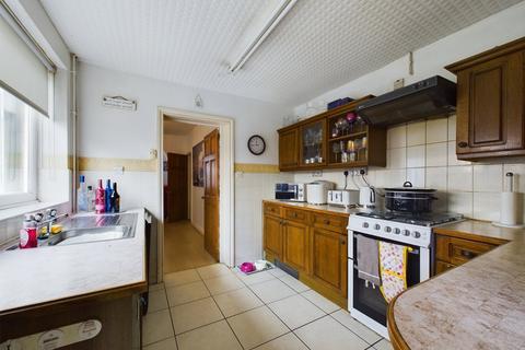 10 Cotteswold Road, Gloucester, GL4 6RG