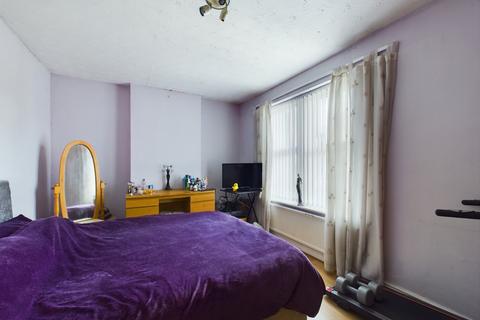 10 Cotteswold Road, Gloucester, GL4 6RG