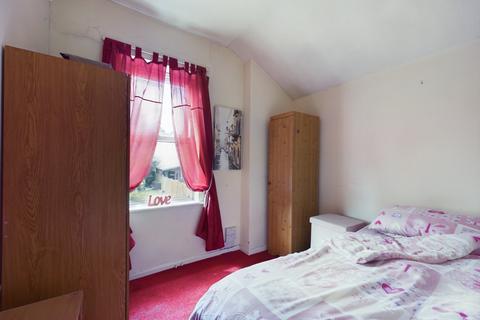 10 Cotteswold Road, Gloucester, GL4 6RG