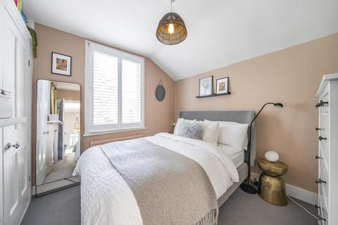 2 bedroom flat for sale, Rosebery Road, Brixton