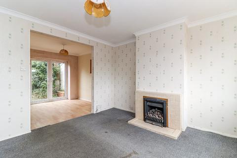 3 bedroom end of terrace house for sale, Lynton Road, Chesham, Buckinghamshire, HP5