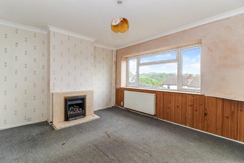 3 bedroom end of terrace house for sale, Lynton Road, Chesham, Buckinghamshire, HP5