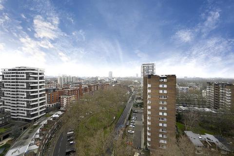 1 bedroom flat for sale, QUADRANGLE TOWER, CAMBRIDGE SQUARE, London, W2