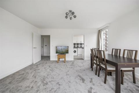 1 bedroom flat for sale, THE WATER GARDENS, London, W2