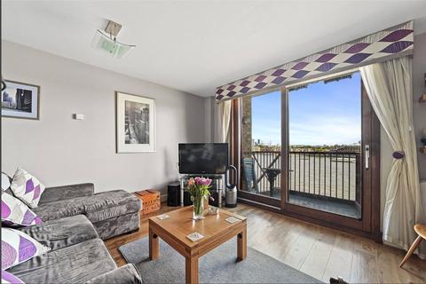 1 bedroom apartment to rent, Wapping High Street, London, E1W