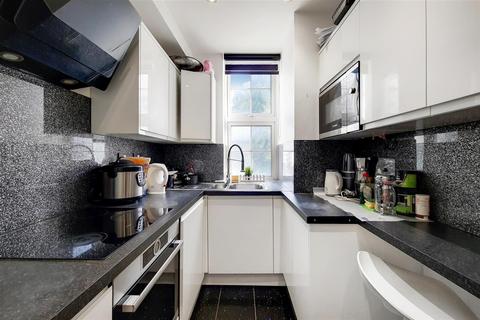 3 bedroom flat for sale, CAMBRIDGE COURT, SUSSEX GARDENS, London, W2