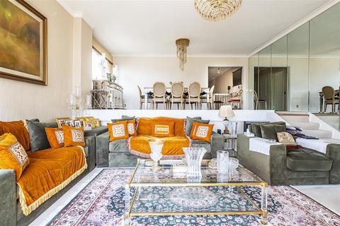 3 bedroom flat for sale, THE WATER GARDENS, London, W2