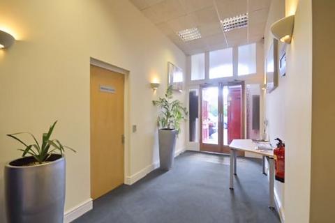 Office to rent, Croft Street, Widnes, WA8 0NQ