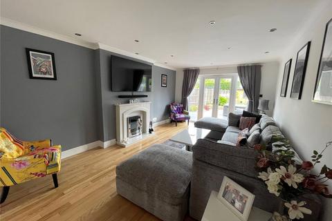 4 bedroom detached house for sale, Branksome Avenue, Hockley, Essex, SS5