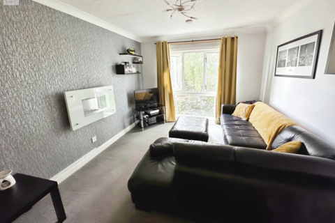 1 bedroom flat for sale, Deveron Court, Hinckley