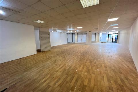 Retail property (high street) to rent, Unit 6, Park Central, Chelmsford, Essex, CM1