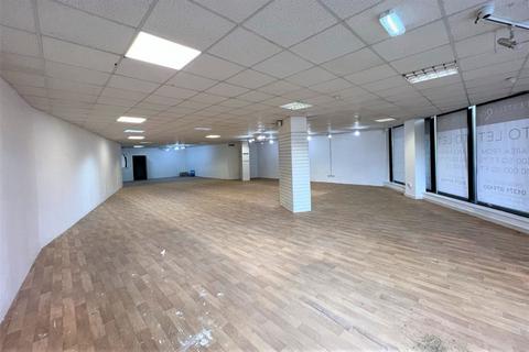 Retail property (high street) to rent, Unit 6, Park Central, Chelmsford, Essex, CM1