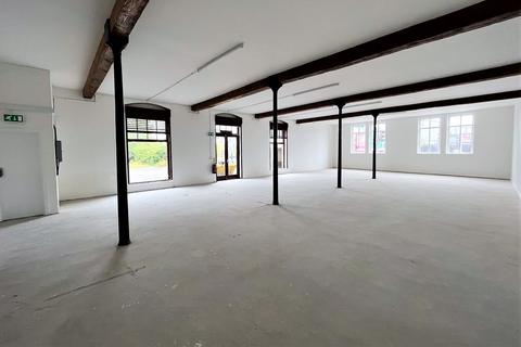 Retail property (out of town) to rent, 3a, The Old Ironworks, Fullbridge, Maldon, Essex, CM9