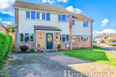 5 bedroom detached house for sale, Old Forge Road, Layer-de-la-Haye, CO2