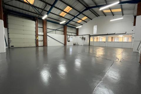 Industrial unit to rent, 22 Grange Way Business Park, Whitehall Industrial Estate, Colchester, Essex, CO2