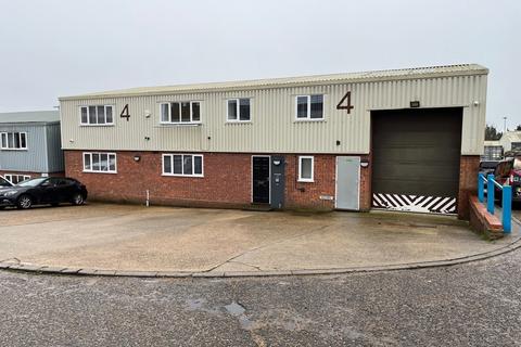 Industrial unit to rent, 4 Commerce Park, Whitehall Industrial Estate, Colchester, Essex, CO2