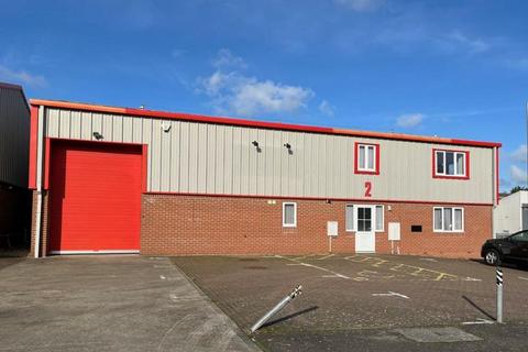 Industrial unit to rent, 2 Edward Park, Grange Way, Whitehall Industrial Estate, Colchester, Essex, CO2