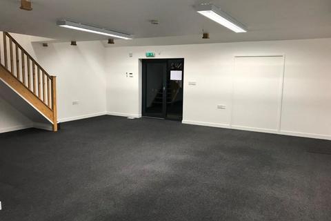 Office to rent, 2 Oak House, Vale View Business Units, Crown Lane South, Ardleigh, Essex, CO7