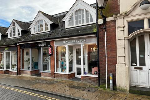 Retail property (high street) to rent, Unit 5 at 6 & 7 Headgate Buildings, Sir Isaacs Walk, Colchester, Essex, CO1