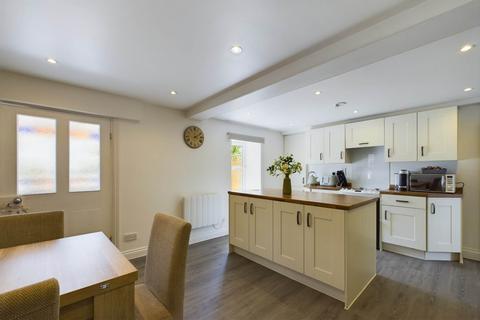 4 bedroom terraced house for sale, Rue De La Croix, St Ouen