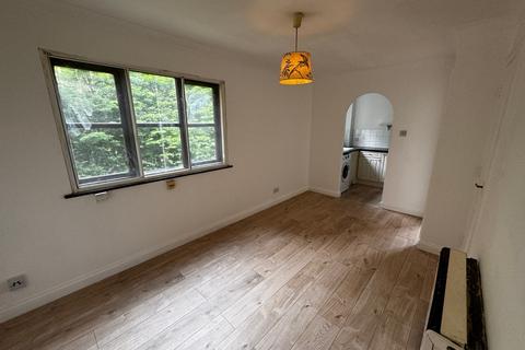 1 bedroom flat to rent, Hickory Close, London N9