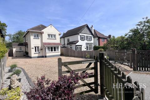 3 bedroom detached house for sale, Magna Road, Bournemouth, BH11
