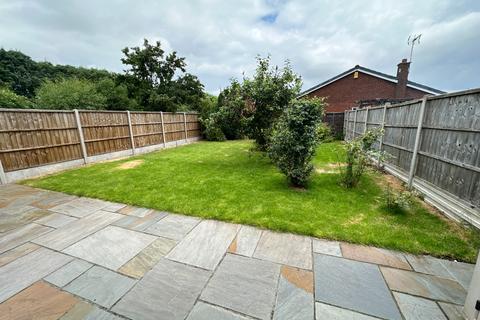 14 Ravens Way, Burton-on-trent, DE14 2JS