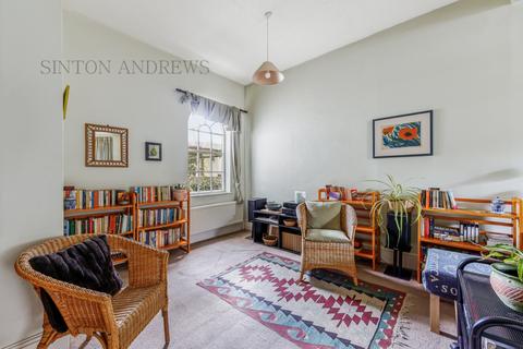 5 Albany Road, London, W13 8PQ
