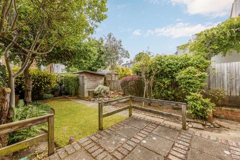 5 Albany Road, London, W13 8PQ