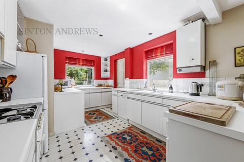 5 Albany Road, London, W13 8PQ