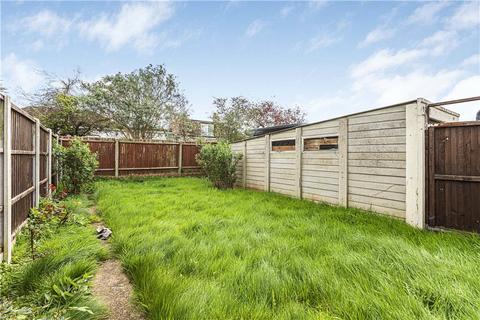 2 bedroom bungalow to rent, Albemarle Avenue, Twickenham, TW2