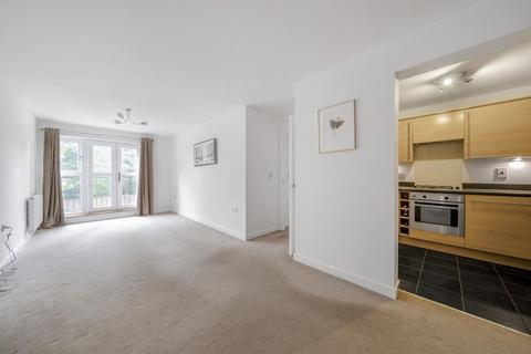 2 bedroom flat for sale, Worcester Close, Anerley