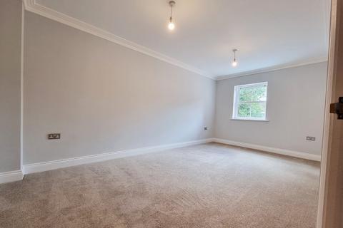 4 bedroom detached house for sale, High Street, Clophill, Bedfordshire, MK45