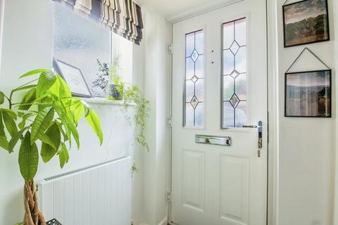 12 Weavers Road, Quedgeley, Gloucester, GL2 4WX