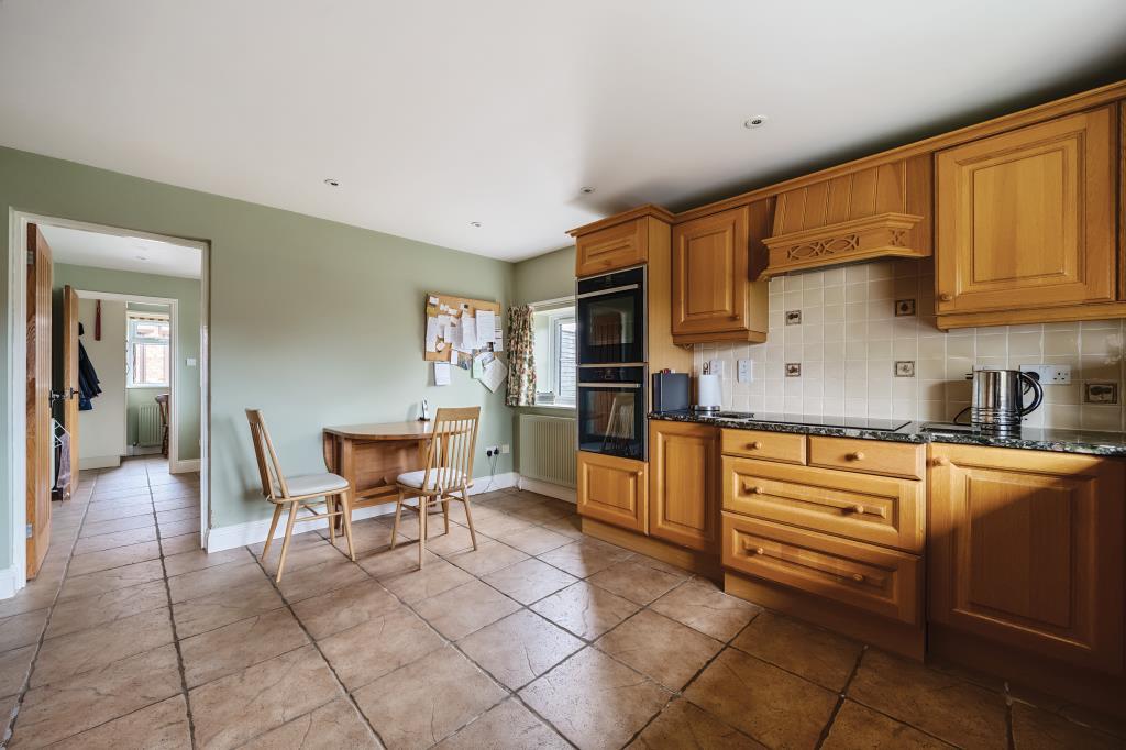 Kitchen / Breakfast Room