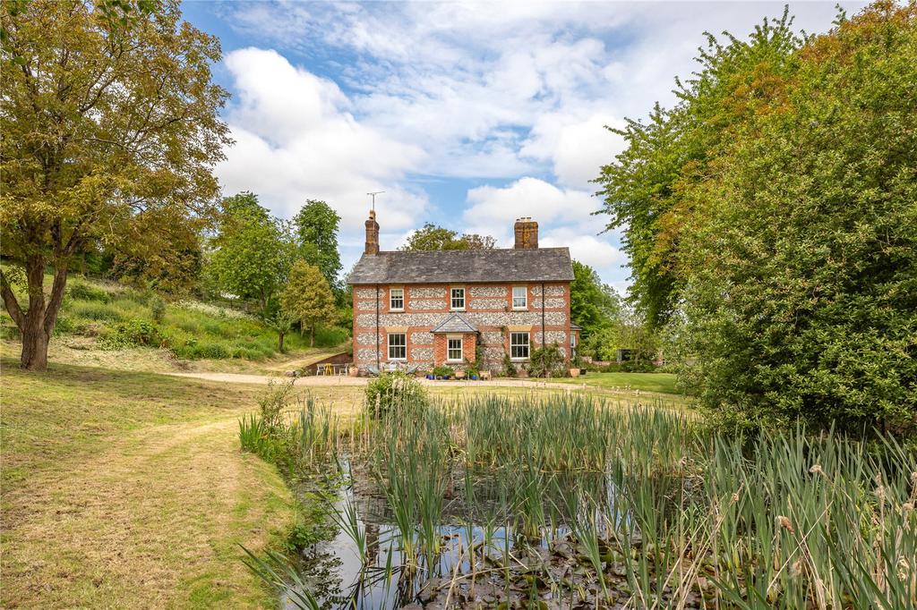 Woodminton Farmhouse