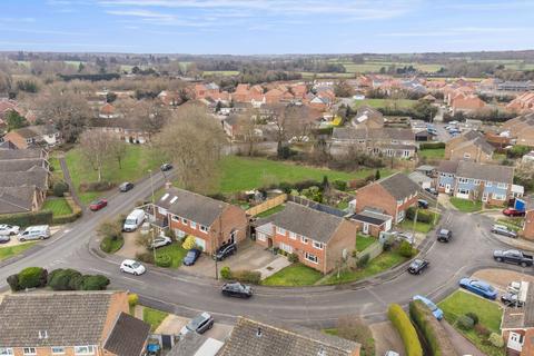 5 Braemar Drive, Oakley, Basingstoke, RG23 7LX